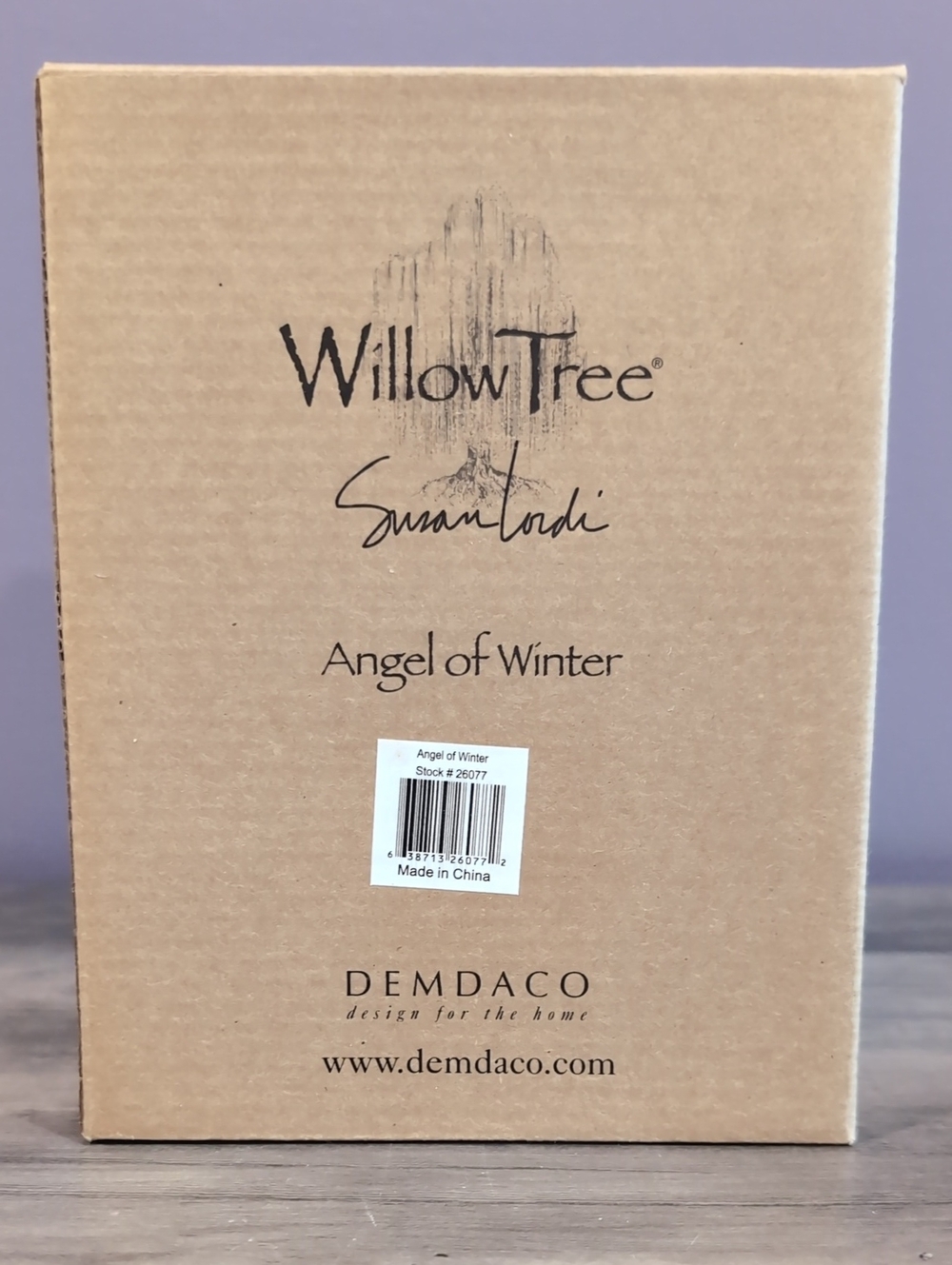Willow Tree "Angel of Winter" Figurine - Picture 8 of 8